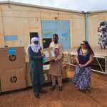 𝐑𝐞𝐦𝐢𝐬𝐞 𝐝𝐞 𝐦𝐚𝐭𝐞́𝐫𝐢𝐞𝐥𝐬 𝐢𝐧𝐟𝐨𝐫𝐦𝐚𝐭𝐢𝐪𝐮𝐞𝐬 𝐩𝐚𝐫 UNICEF Niger 𝐚𝐮𝐱 𝐎𝐍𝐆 𝐥𝐨𝐜𝐚𝐥𝐞𝐬 𝐝𝐚𝐧𝐬 𝐥𝐞 𝐜𝐚𝐝𝐫𝐞 𝐝𝐞 𝐥'𝐢𝐧𝐢𝐭𝐢𝐚𝐭𝐢𝐯𝐞 𝐝𝐞 𝐥𝐨𝐜𝐚𝐥𝐢𝐬𝐚𝐭𝐢𝐨𝐧 𝐚̀ 𝐓𝐢𝐥𝐥𝐚𝐛𝐞́𝐫𝐢